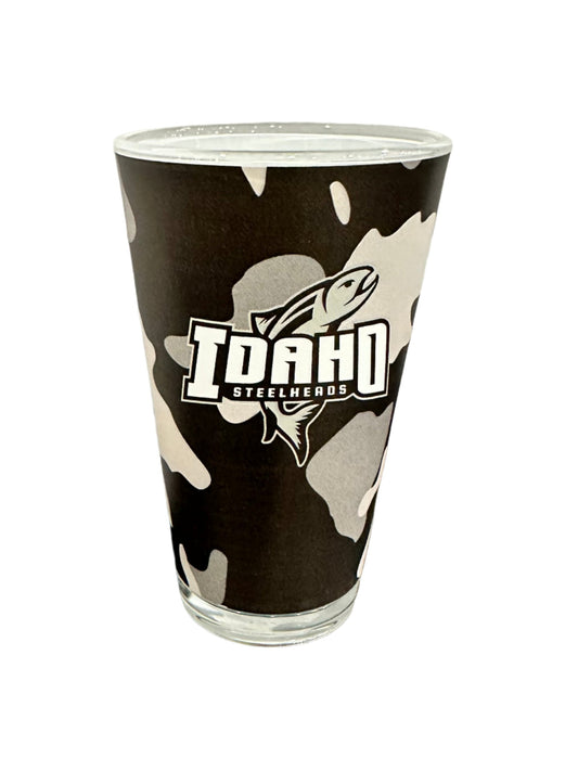 IDAHO STEELHEADS CAMO PINT GLASS